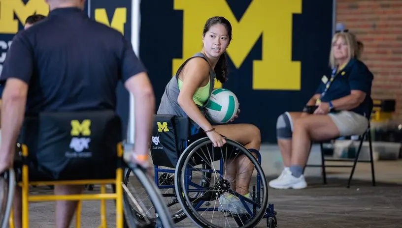 People playing wheelchair basketball